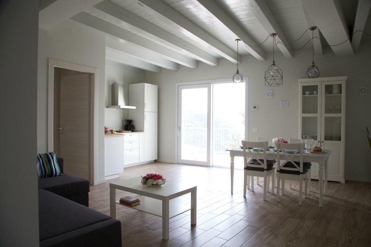 La Cornice Sul Garda - Your Home Villanuova sul clisi Buitenkant foto